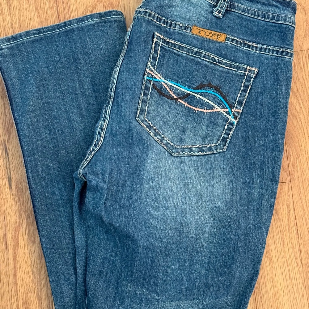 Cowgirl tuff 36 waist 37 length